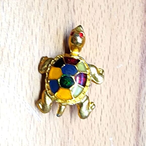 Turtle Brooch Multicolored - Picture 1 of 3